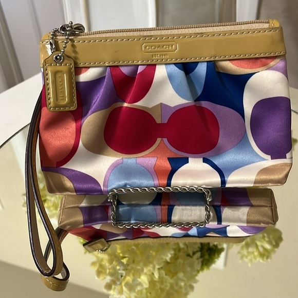 Coach Poppy Wristlet Purse, Vintage
